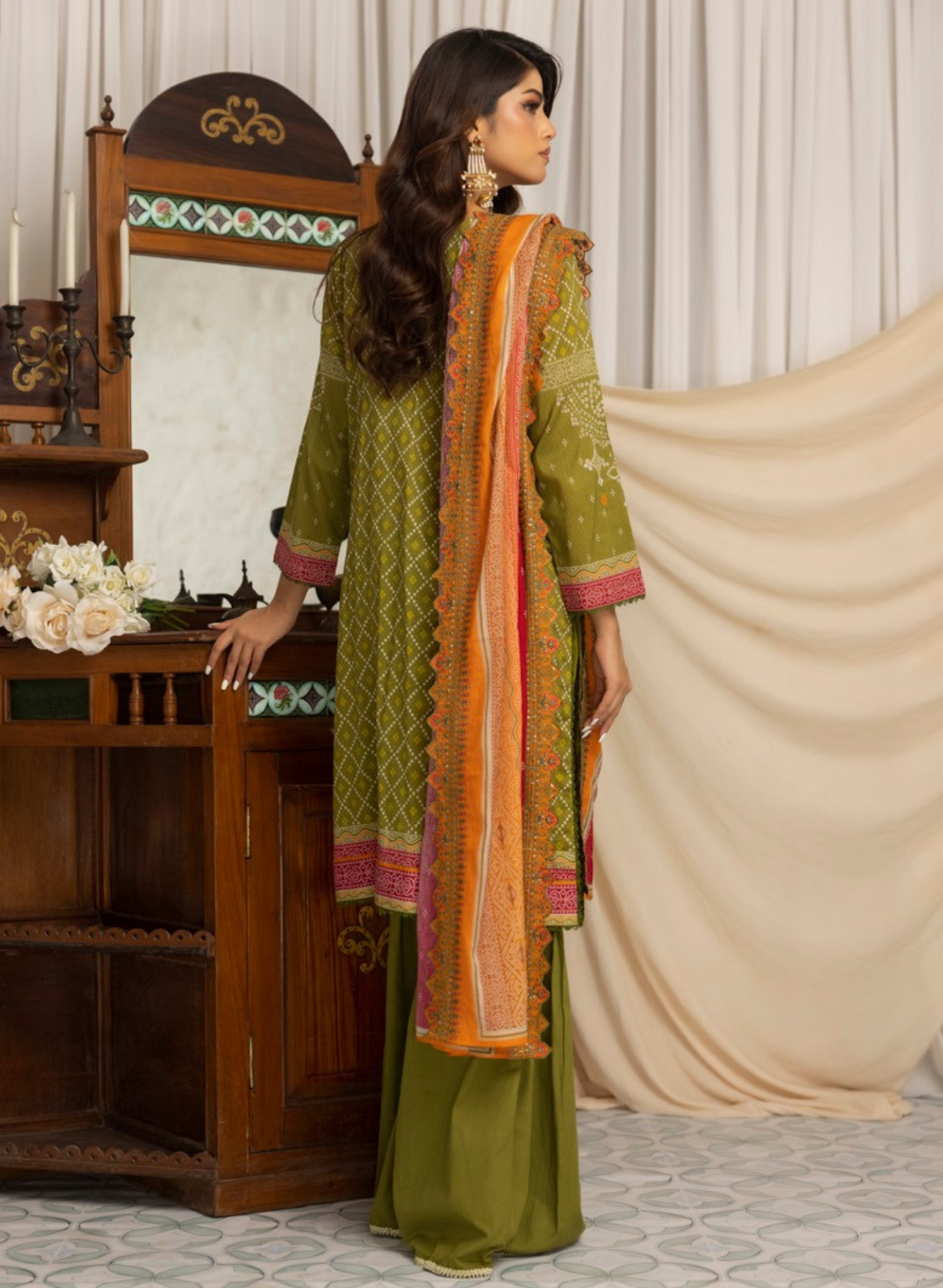 SALINA BY RAGALIA- 3PC EMBROIDERED LAWN SUIT WITH CUTWORK DUPATTA