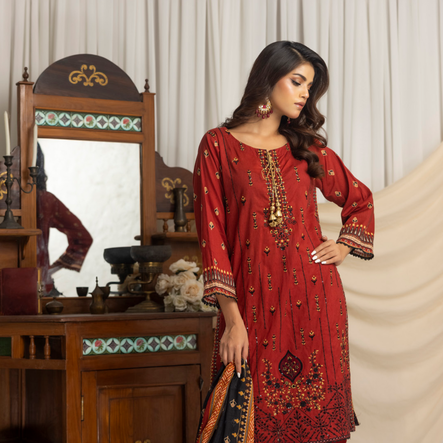 SALINA BY REGALIA- 3PC EMBROIDERED LAWN SUIT